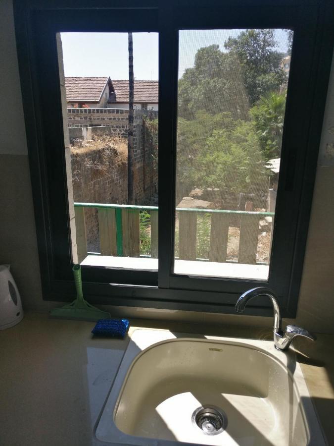 פינה שקטה דקה הליכה לכנרת והטיילת Διαμέρισμα Τιβεριάδα Εξωτερικό φωτογραφία